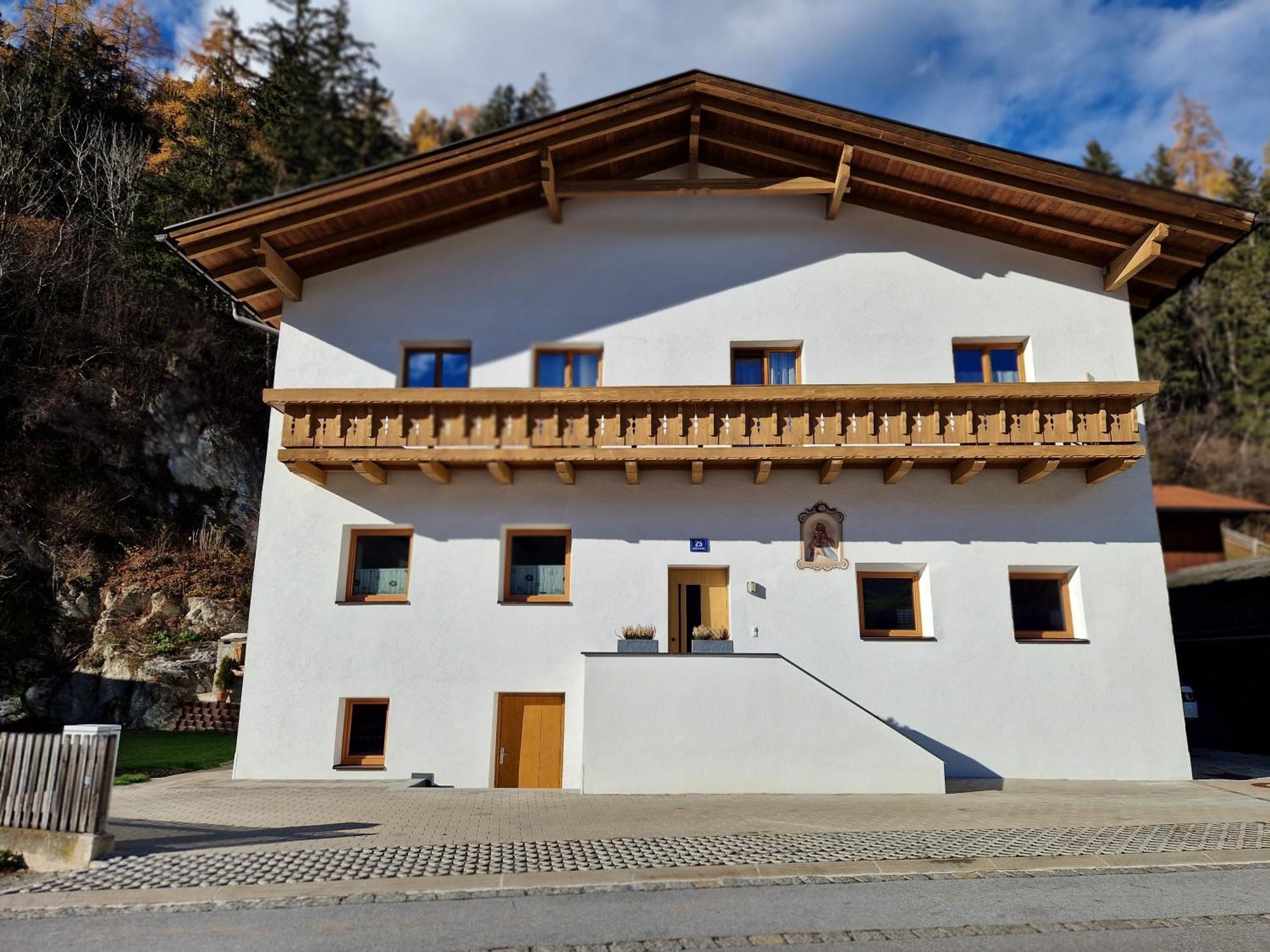 Apart Schlatter Prutz Exterior photo